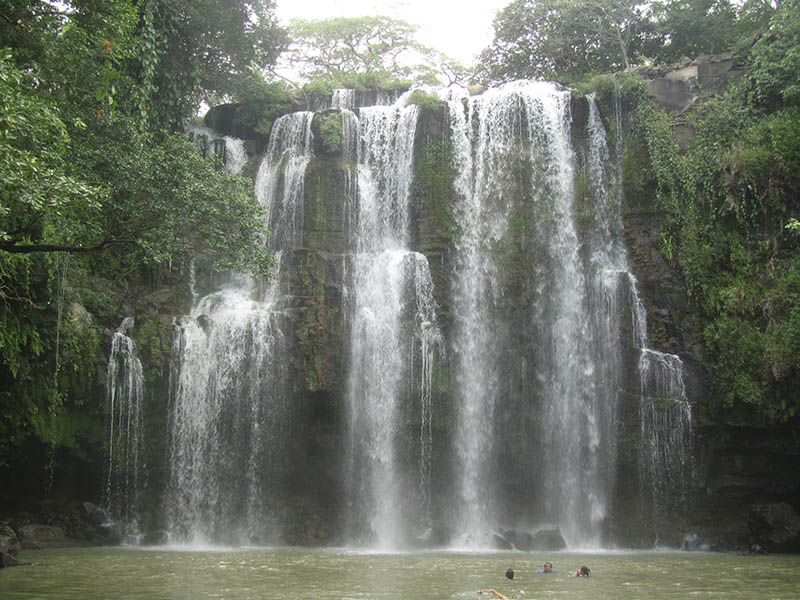 cascades llanos del corte